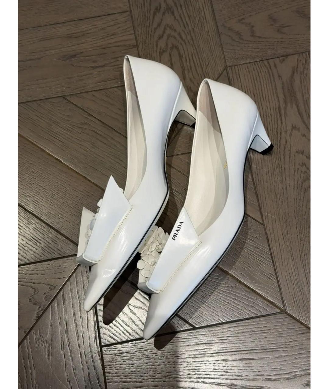 PRADA Белые кожаные туфли, фото 5