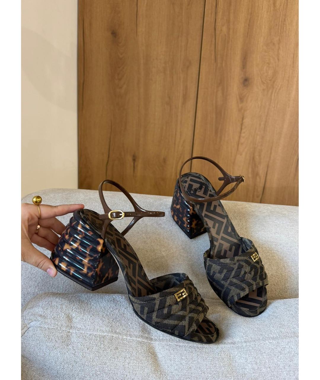 FENDI Босоножки, фото 2