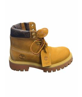 LOUIS VUITTON Ботинки