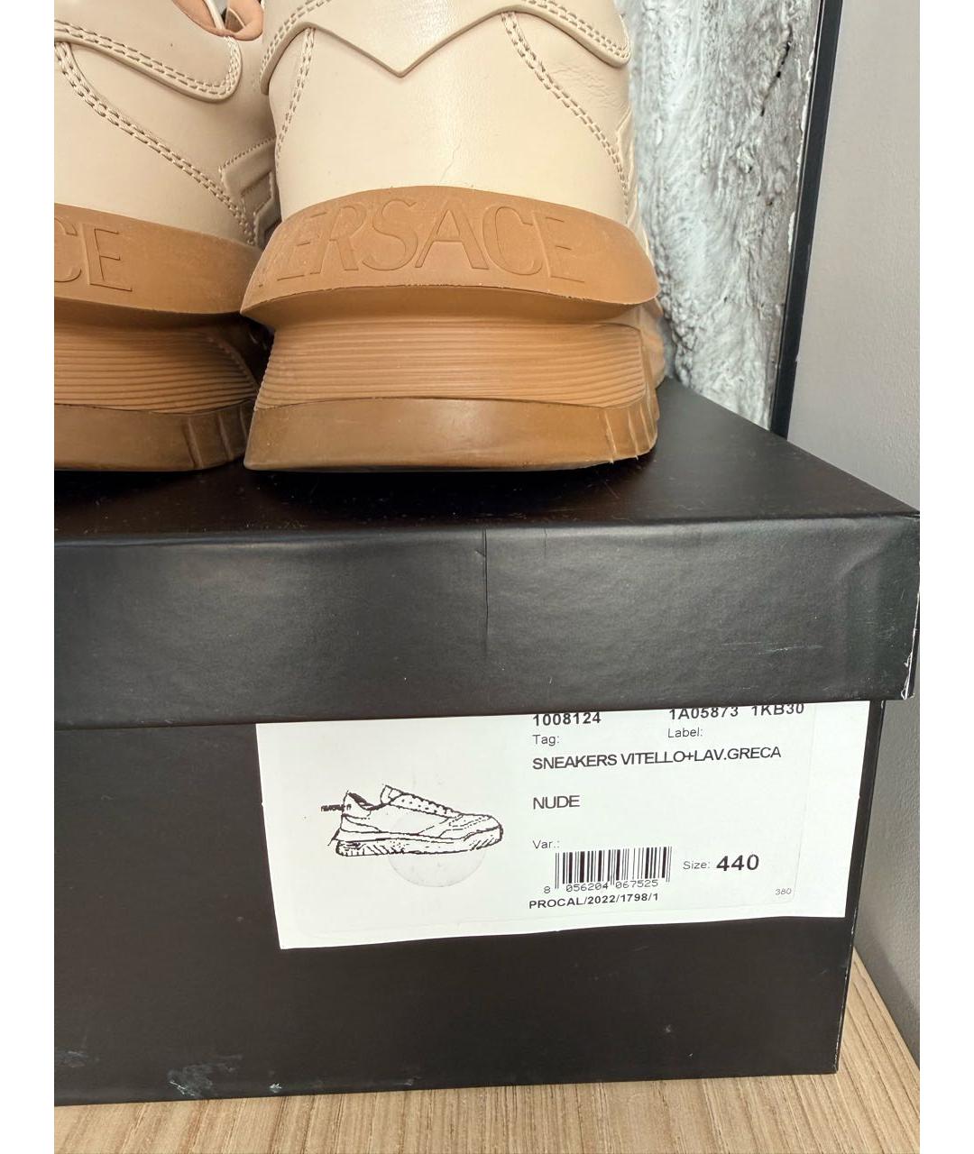 VERSACE Бежевые кожаные низкие кроссовки / кеды, фото 5