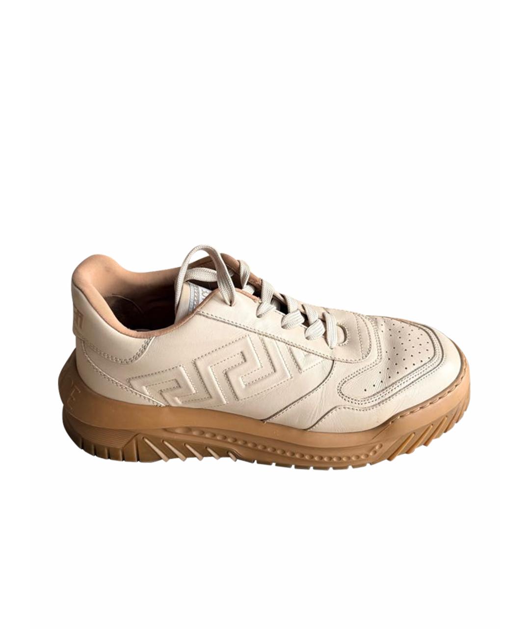 VERSACE Бежевые кожаные низкие кроссовки / кеды, фото 1