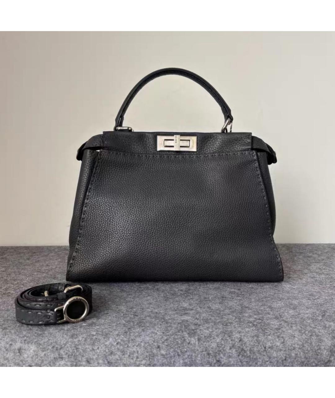 FENDI Черная кожаная сумка с короткими ручками, фото 2