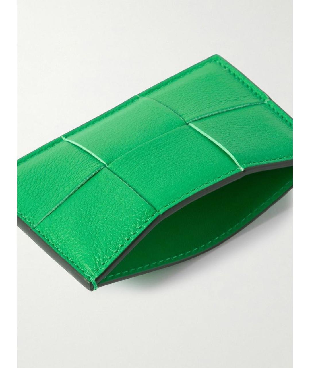 BOTTEGA VENETA Зеленый кожаный кардхолдер, фото 3