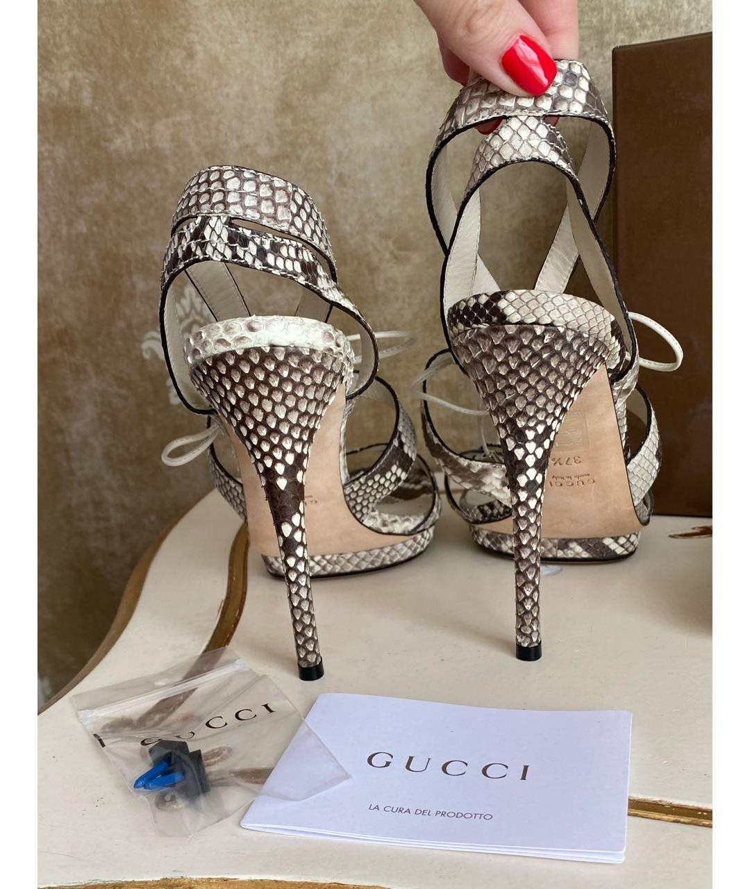 GUCCI Белые босоножки из экзотической кожи, фото 5