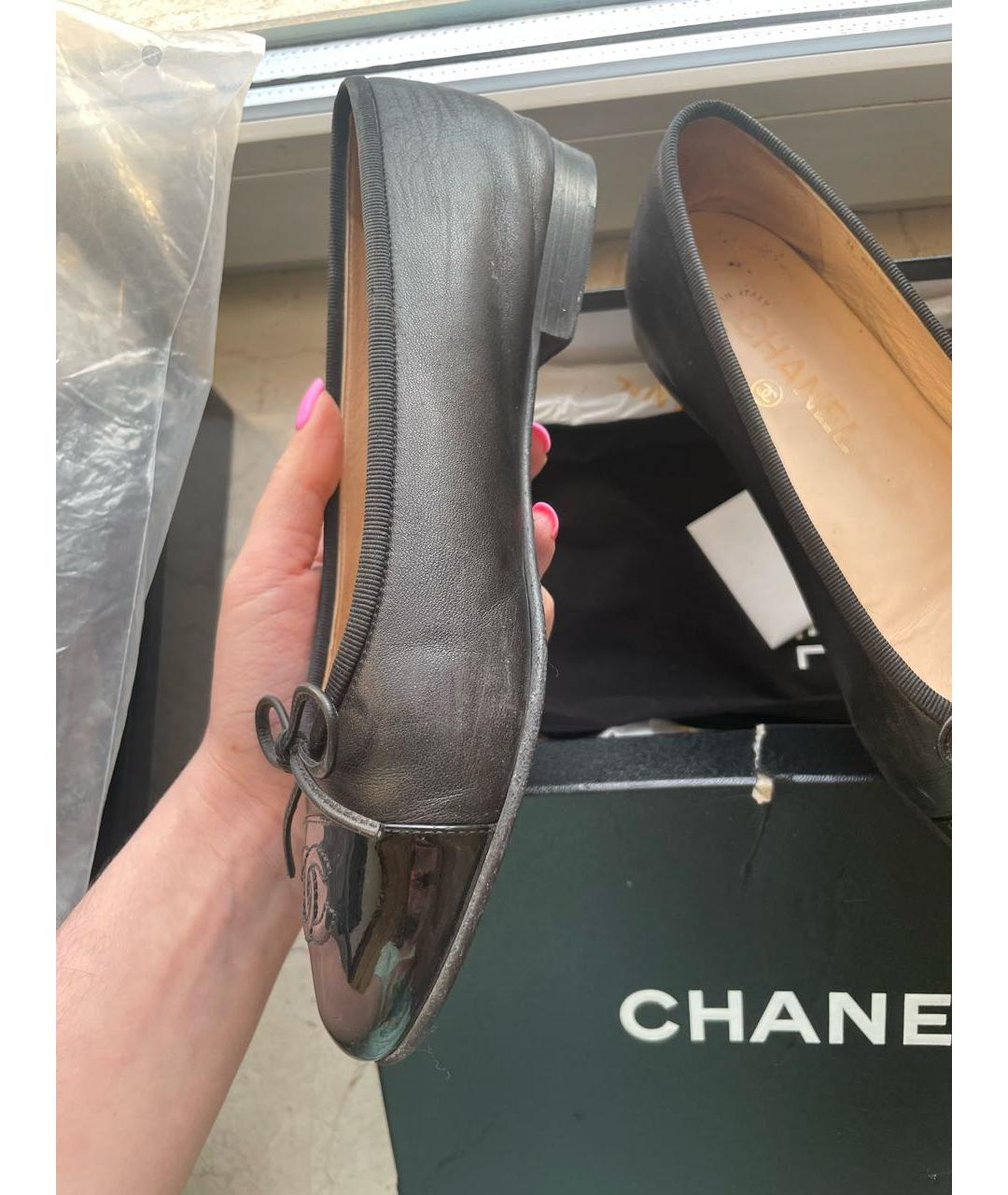 CHANEL Черные кожаные балетки, фото 6