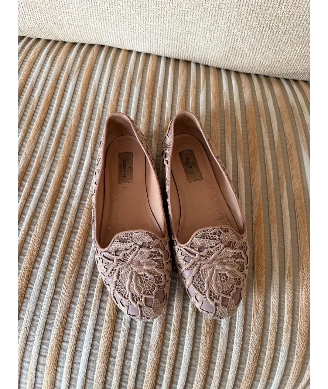 VALENTINO Бежевые кожаные балетки, фото 2