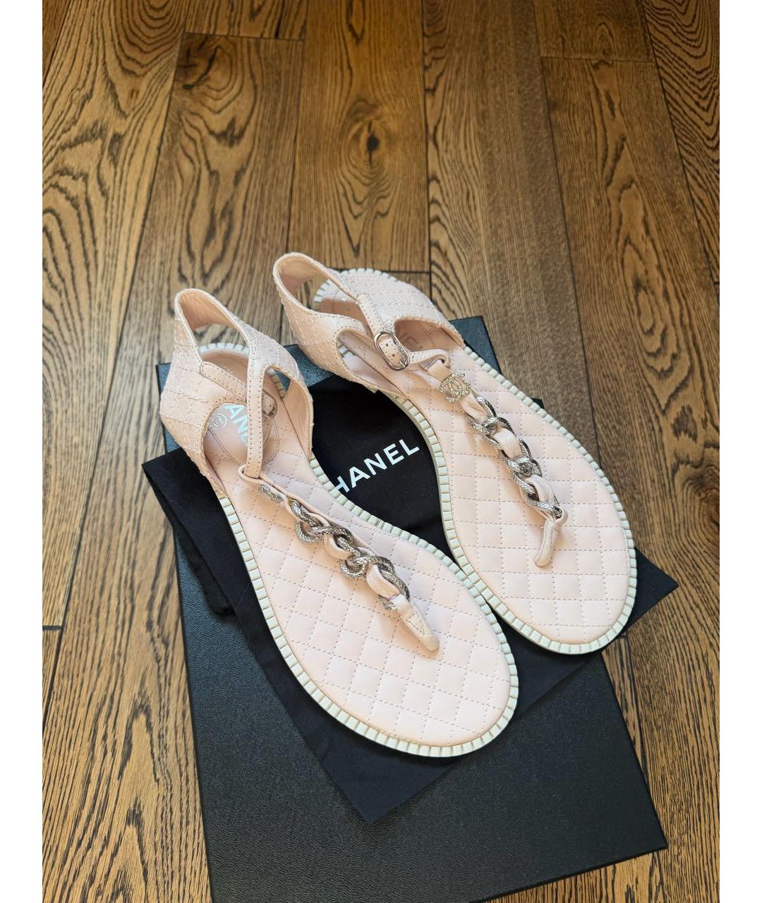 CHANEL Розовые кожаные сандалии, фото 2