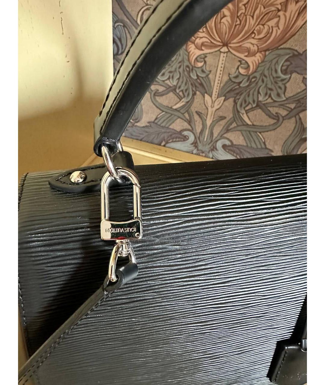 LOUIS VUITTON Черная кожаная сумка с короткими ручками, фото 8