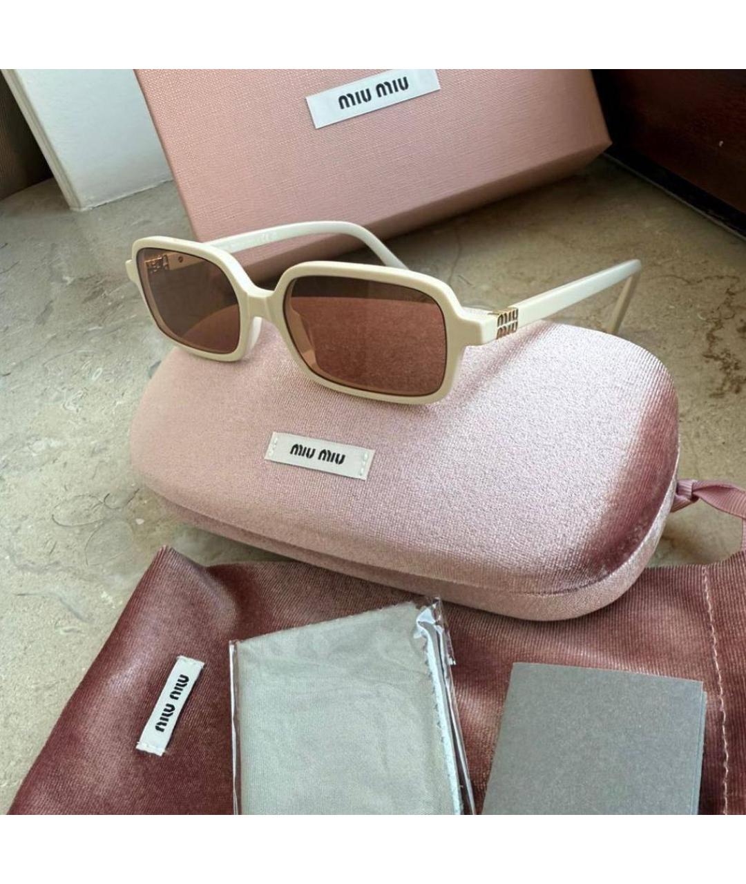 MIU MIU Белые пластиковые солнцезащитные очки, фото 5