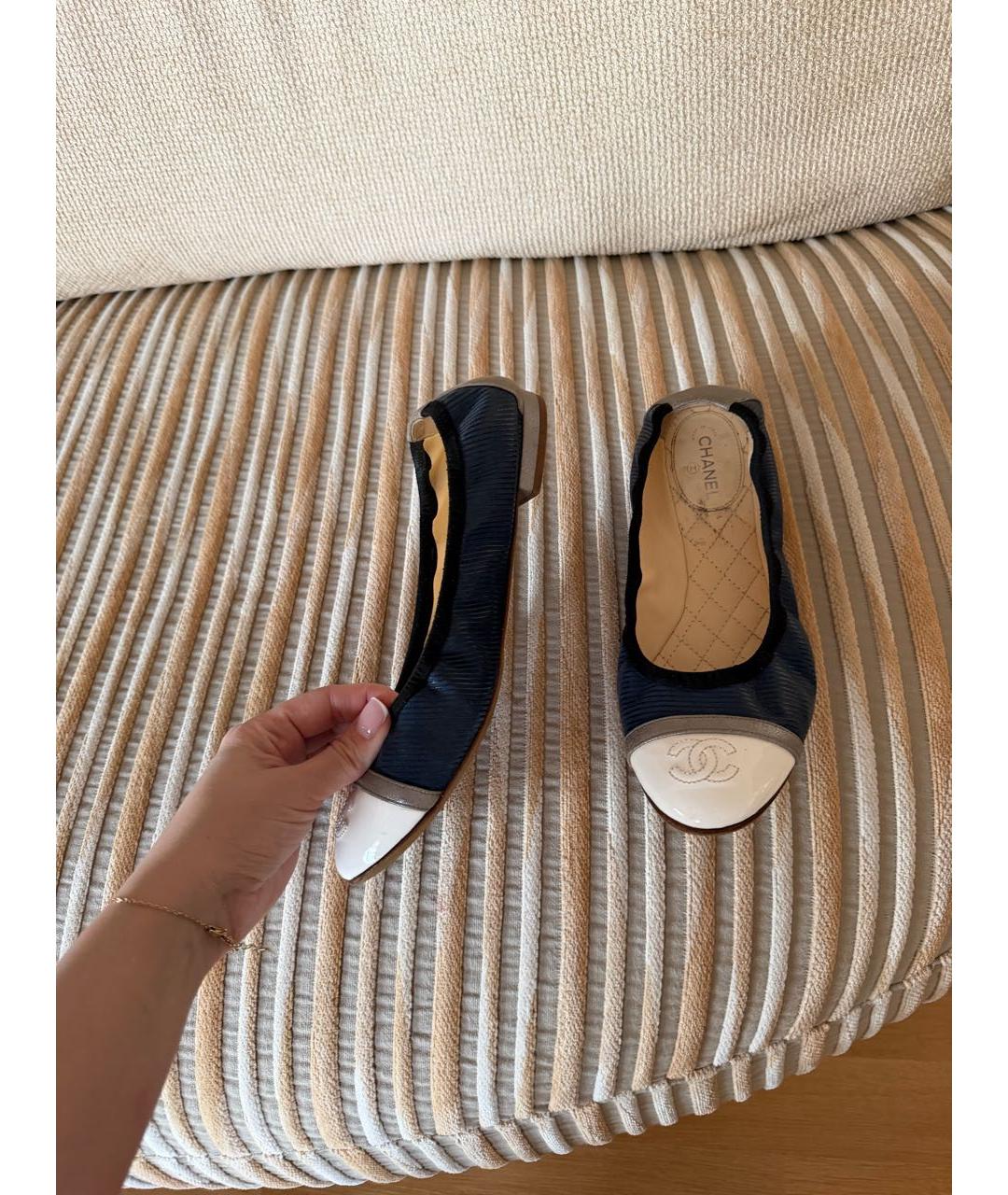 CHANEL Темно-синие балетки, фото 3