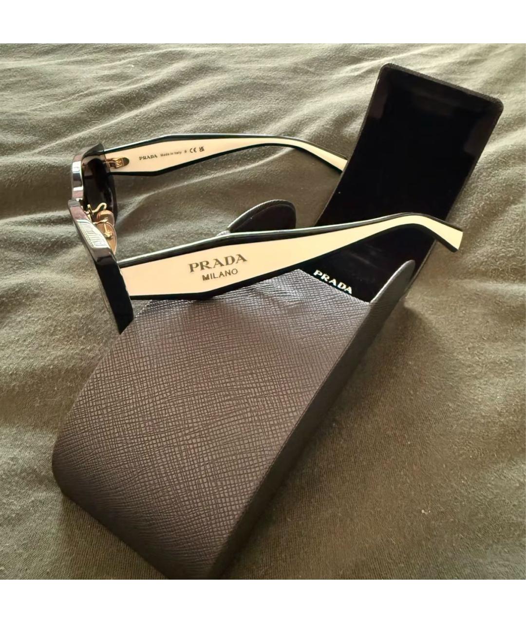 PRADA Черные пластиковые солнцезащитные очки, фото 4