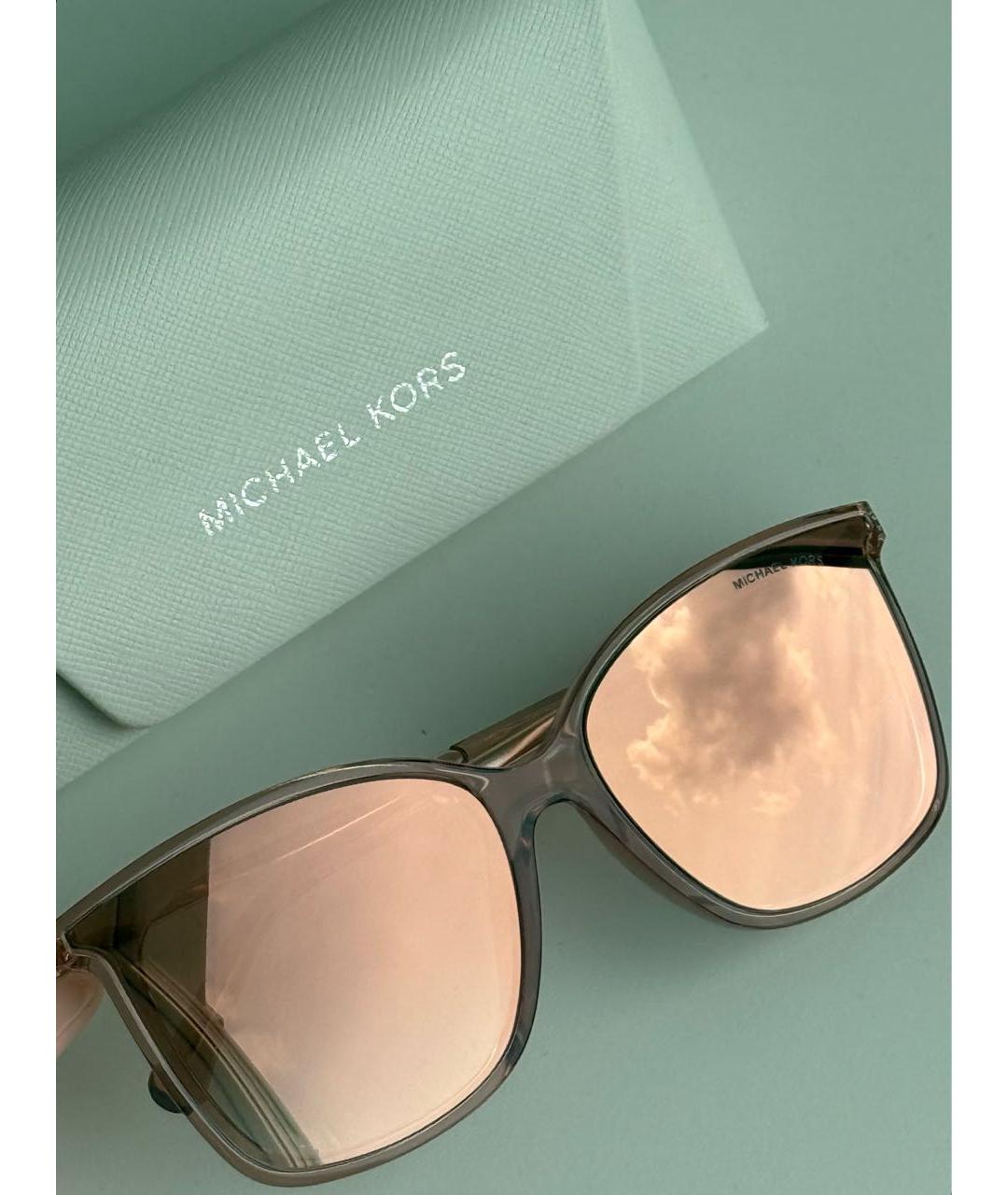 MICHAEL KORS Розовые пластиковые солнцезащитные очки, фото 2