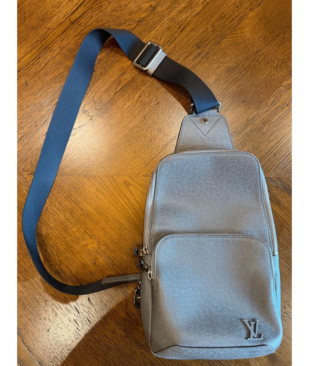 LOUIS VUITTON Серая кожаная сумка на плечо, фото 8