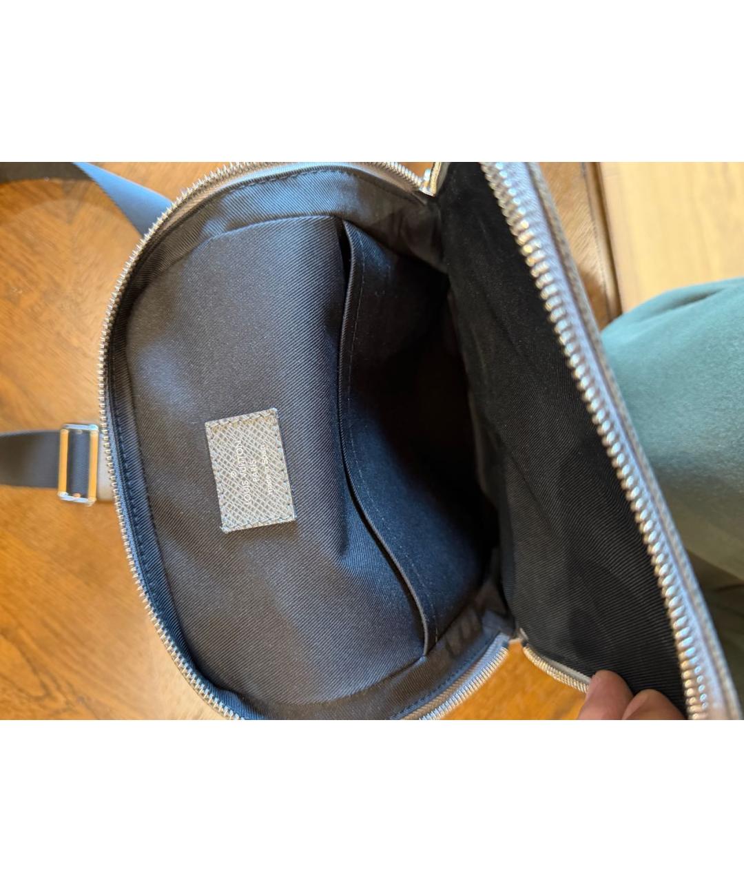 LOUIS VUITTON Серая кожаная сумка на плечо, фото 5