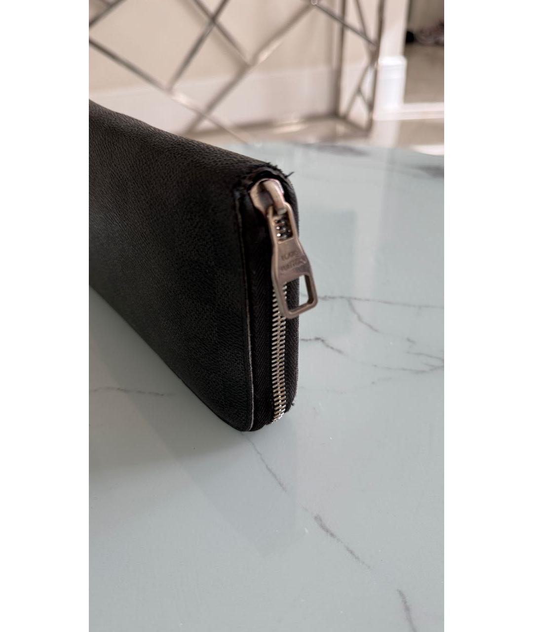 LOUIS VUITTON Антрацитовый кожаный кошелек, фото 2