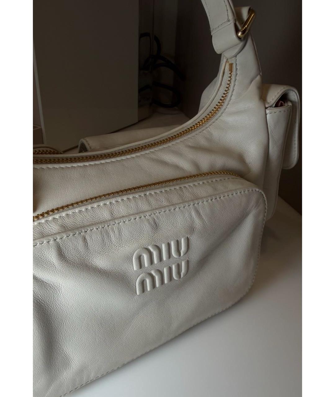 MIU MIU Белая кожаная сумка с короткими ручками, фото 5
