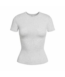 SKIMS Футболка