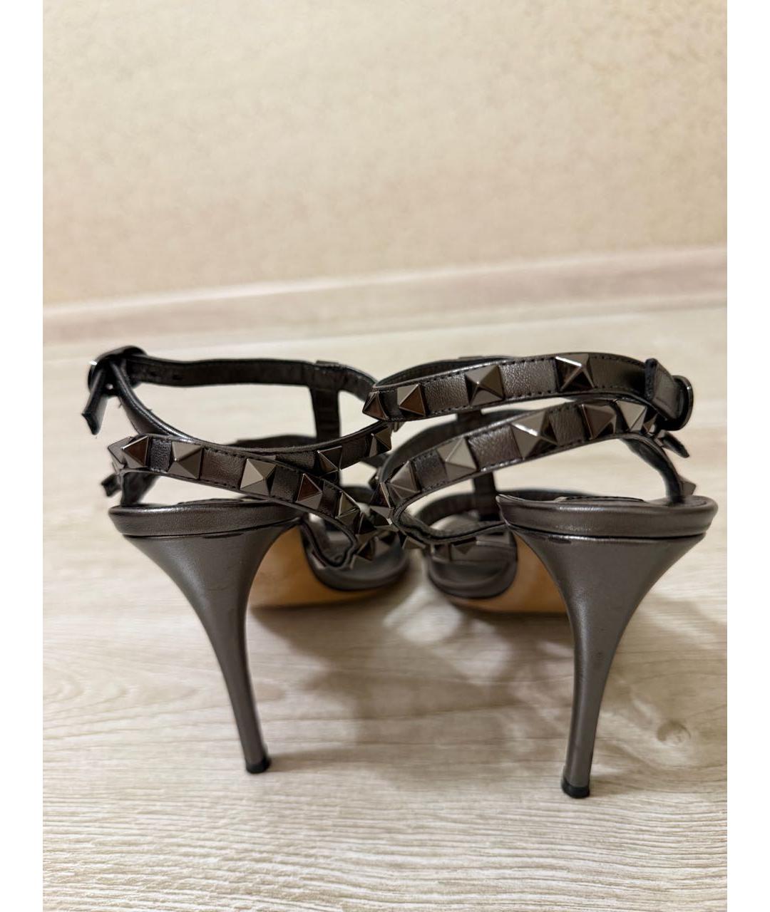 VALENTINO Антрацитовые кожаные босоножки, фото 4