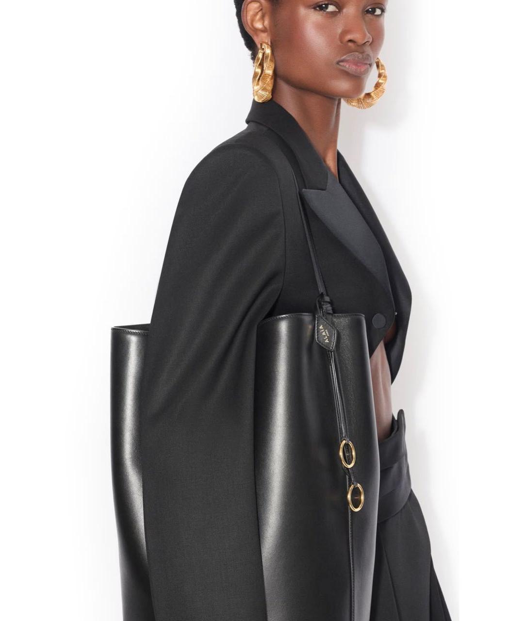 ALAIA Черная кожаная сумка через плечо, фото 4