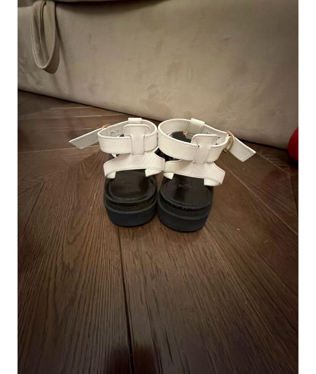 CELINE Белые кожаные сандалии, фото 4