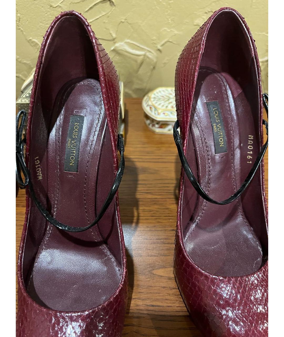 LOUIS VUITTON Бордовые туфли из экзотической кожи, фото 8
