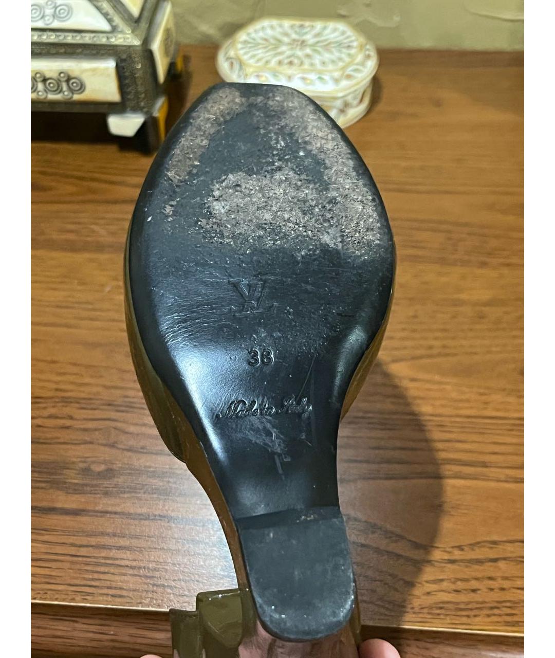 LOUIS VUITTON Хаки туфли из лакированной кожи, фото 7