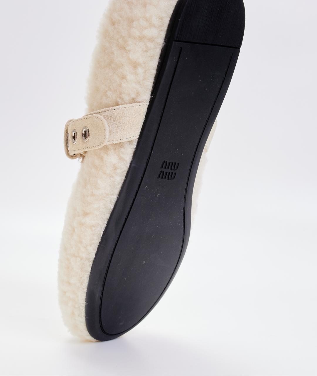 MIU MIU Бежевые замшевые балетки, фото 7