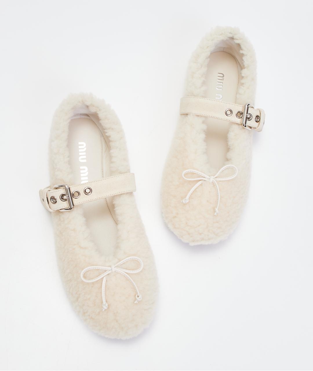 MIU MIU Бежевые замшевые балетки, фото 4
