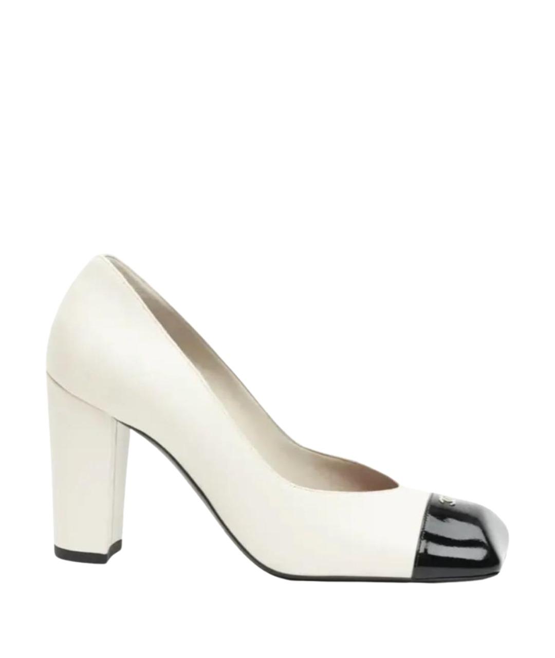 CHANEL Белые кожаные туфли, фото 1