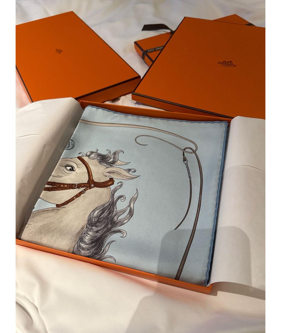 HERMES Голубой шелковый платок, фото 3