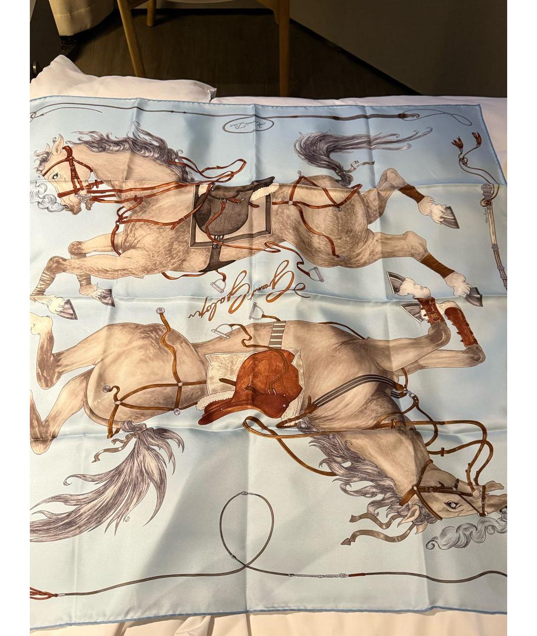 HERMES Голубой шелковый платок, фото 2