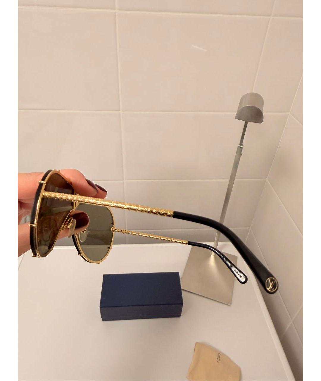 LOUIS VUITTON Коричневые металлические солнцезащитные очки, фото 4