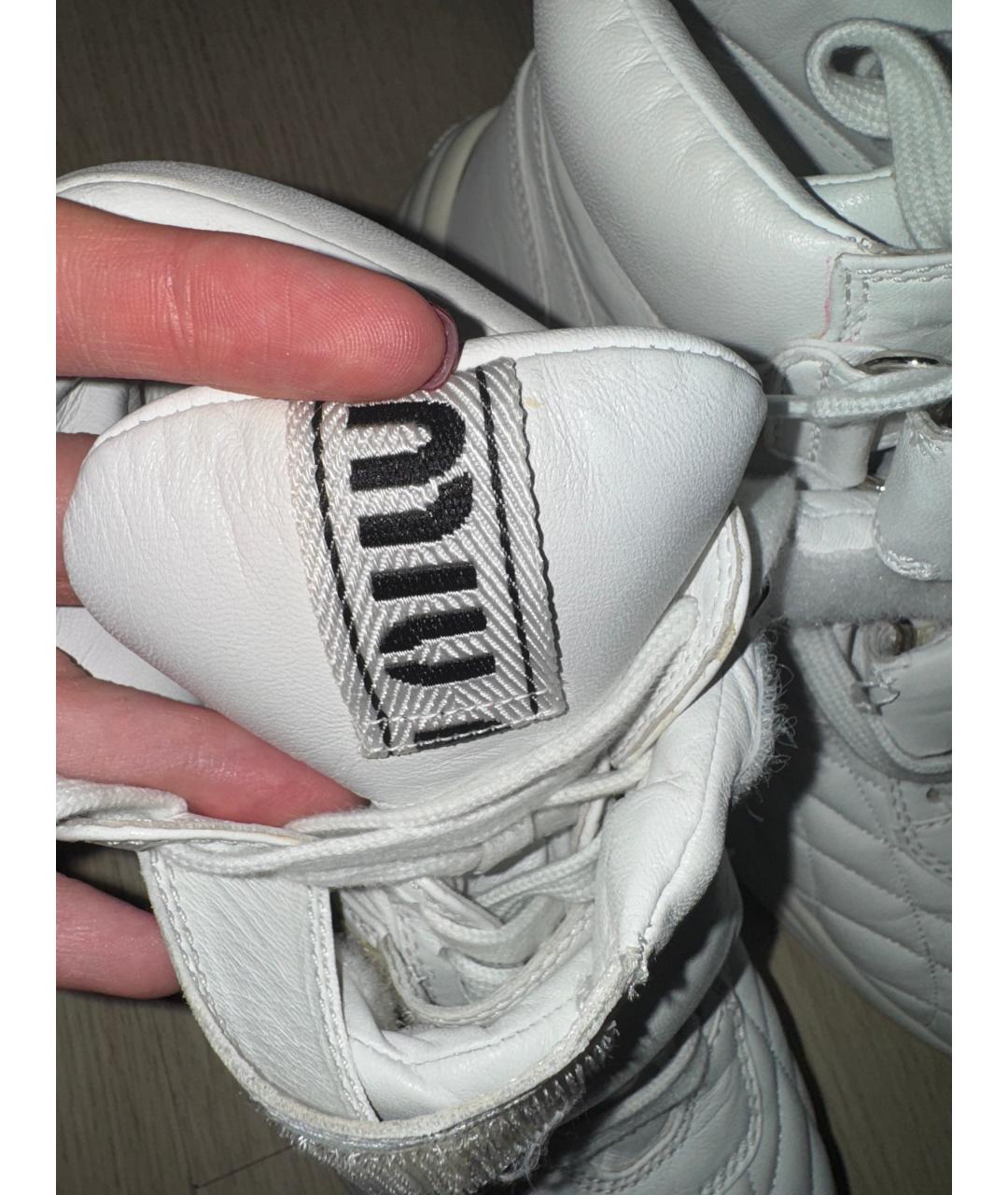 MIU MIU Белые кожаные кроссовки, фото 8