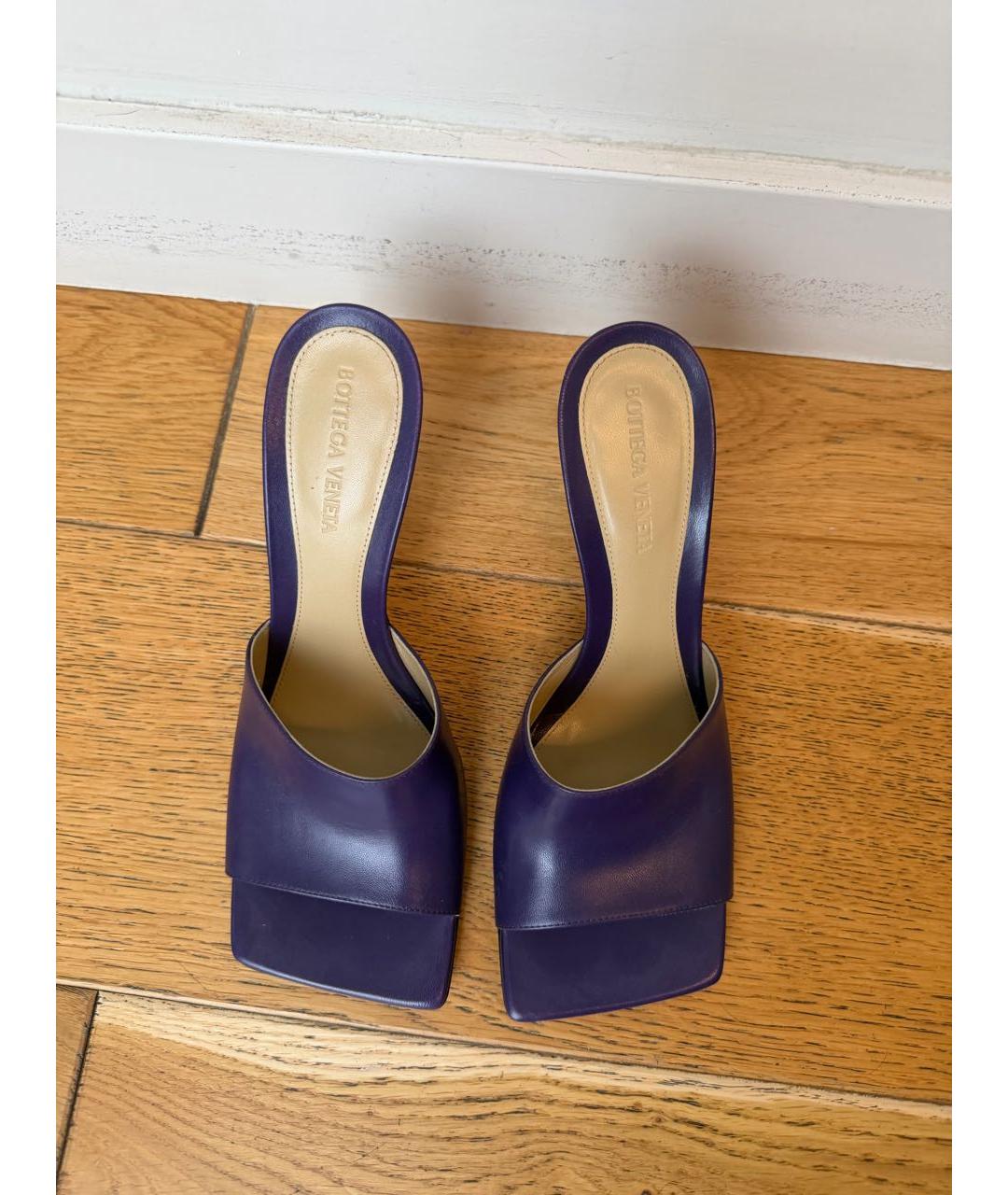 BOTTEGA VENETA Фиолетовые кожаные шлепанцы, фото 3