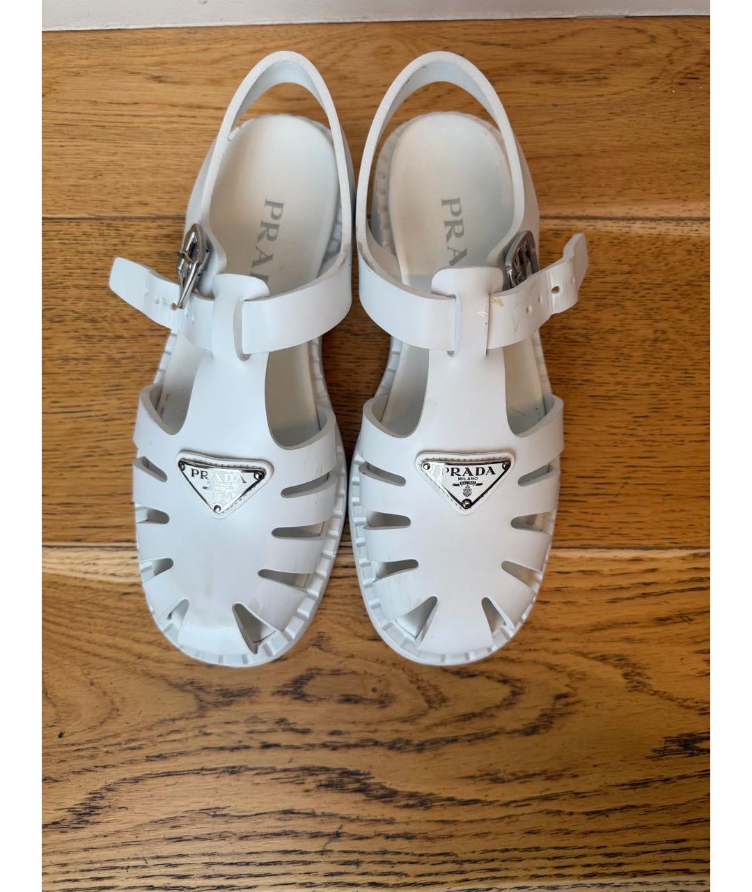 PRADA Белые резиновые сандалии, фото 3