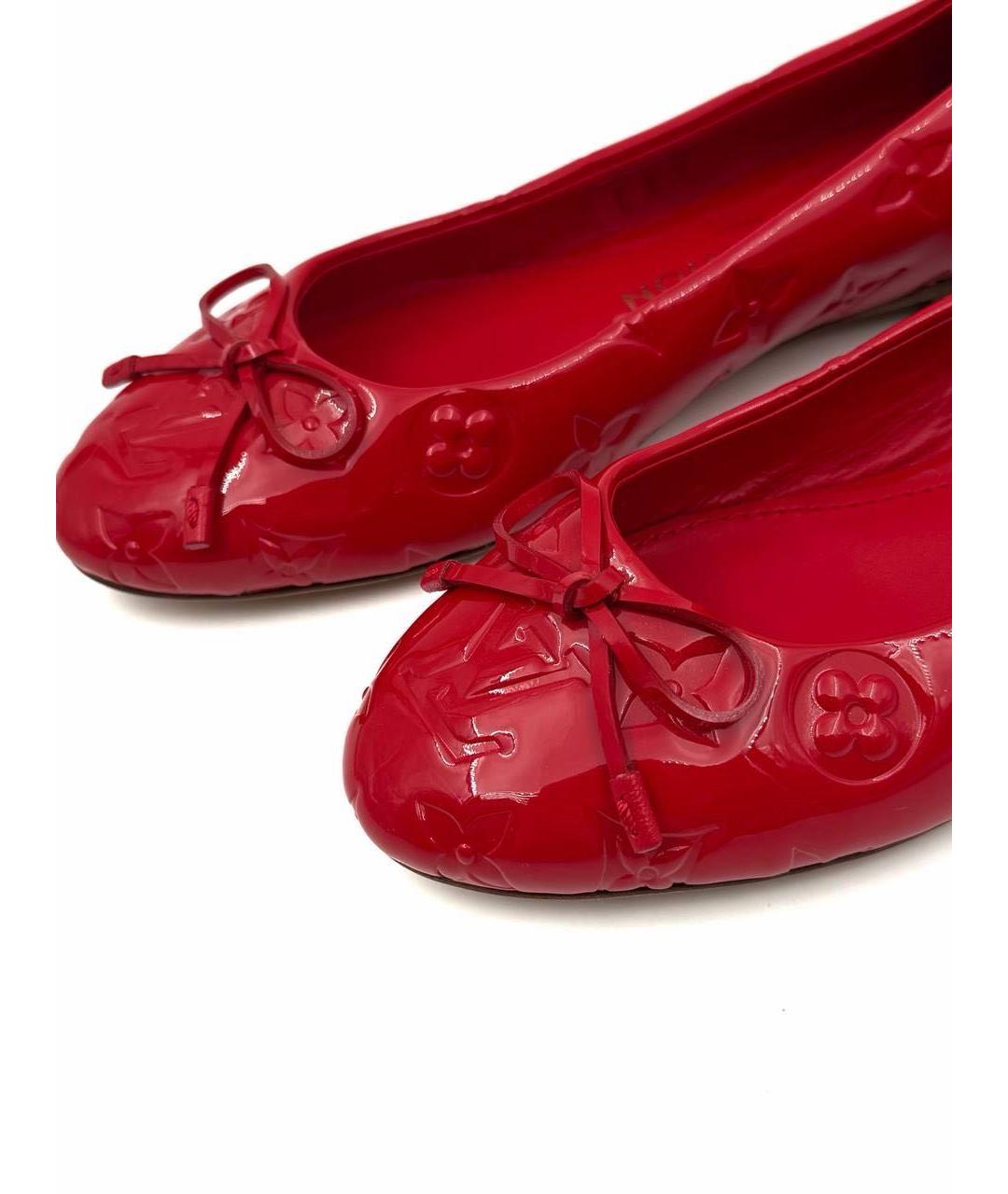 LOUIS VUITTON Красные балетки из лакированной кожи, фото 2