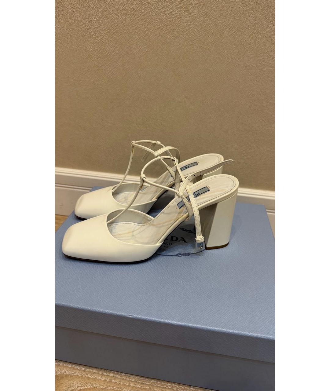 PRADA Белые туфли из лакированной кожи, фото 8