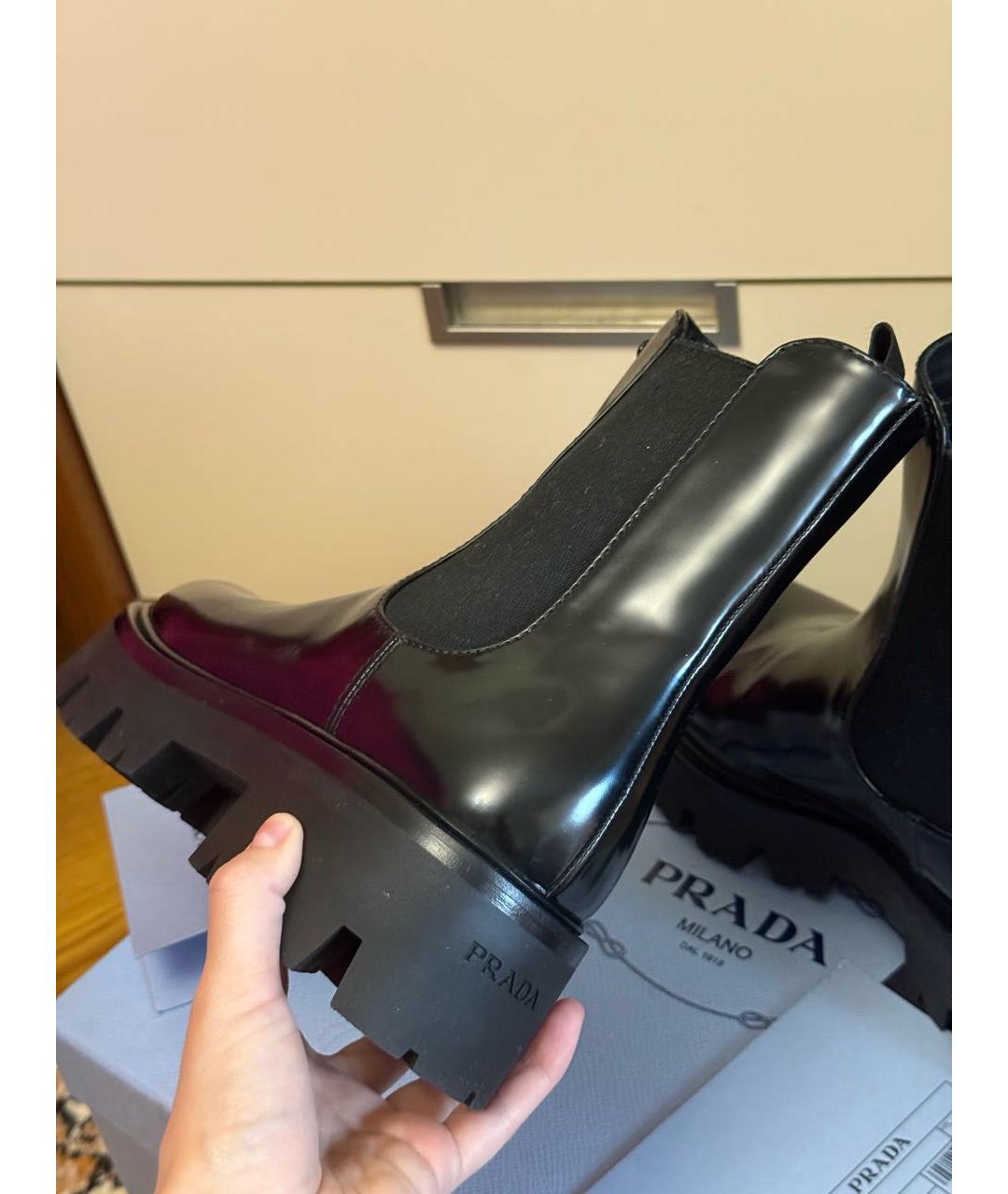 PRADA Черные кожаные сапоги, фото 2