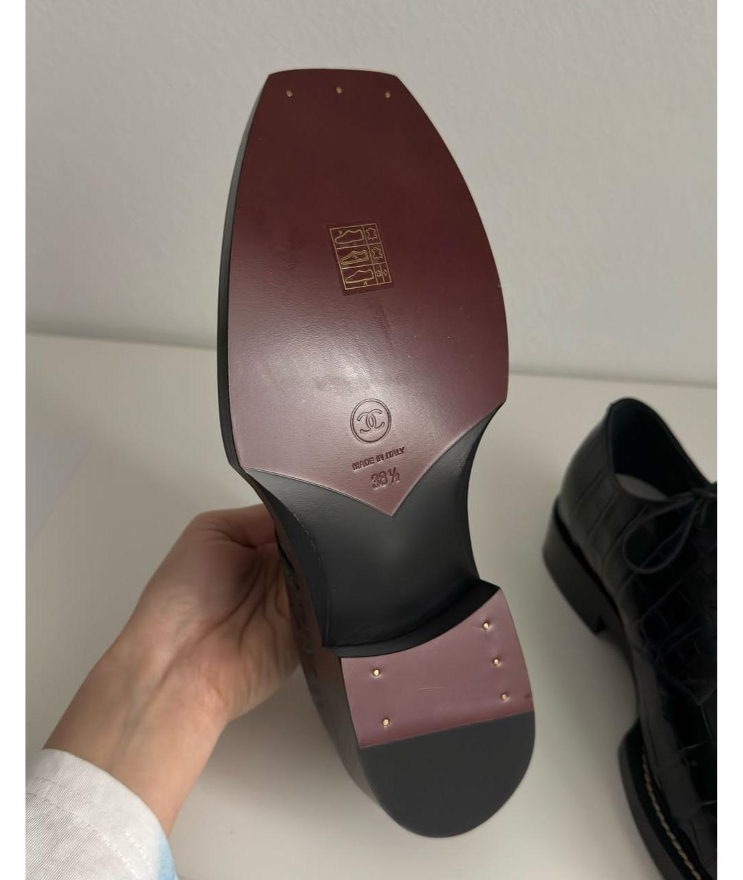 CHANEL Черные лоферы из лакированной кожи, фото 7