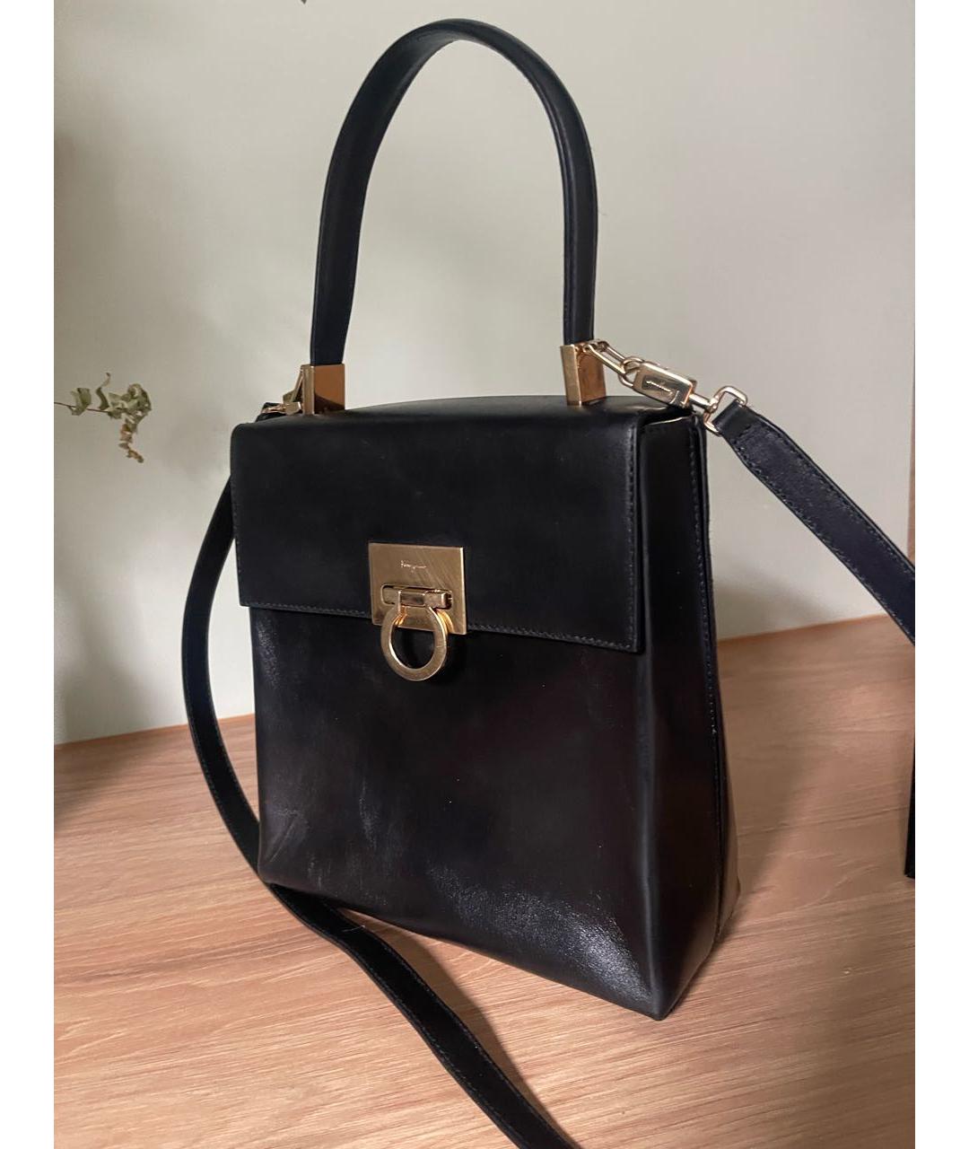 FERRAGAMO Черная кожаная сумка с короткими ручками, фото 2