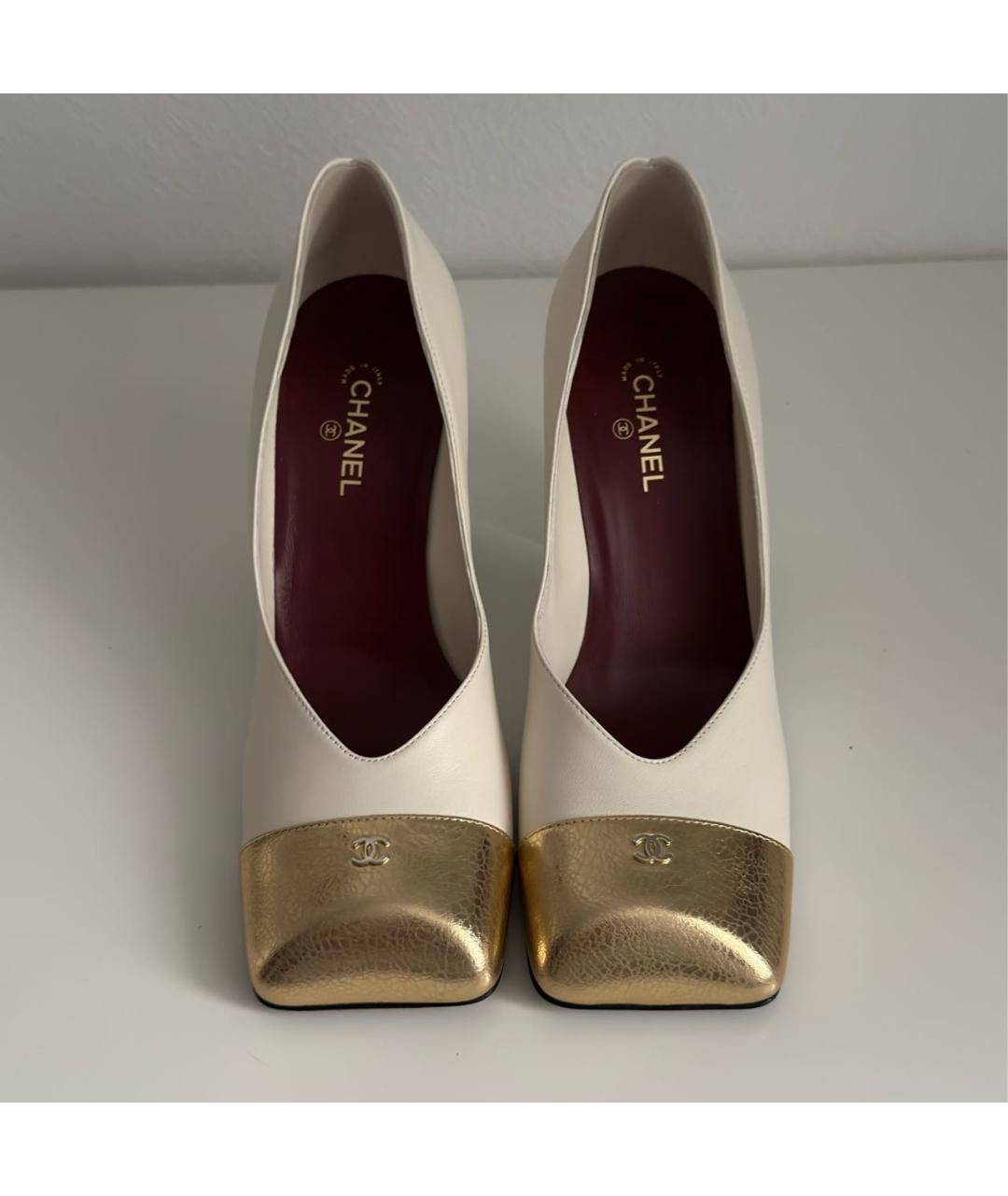 CHANEL Бежевые кожаные туфли, фото 2
