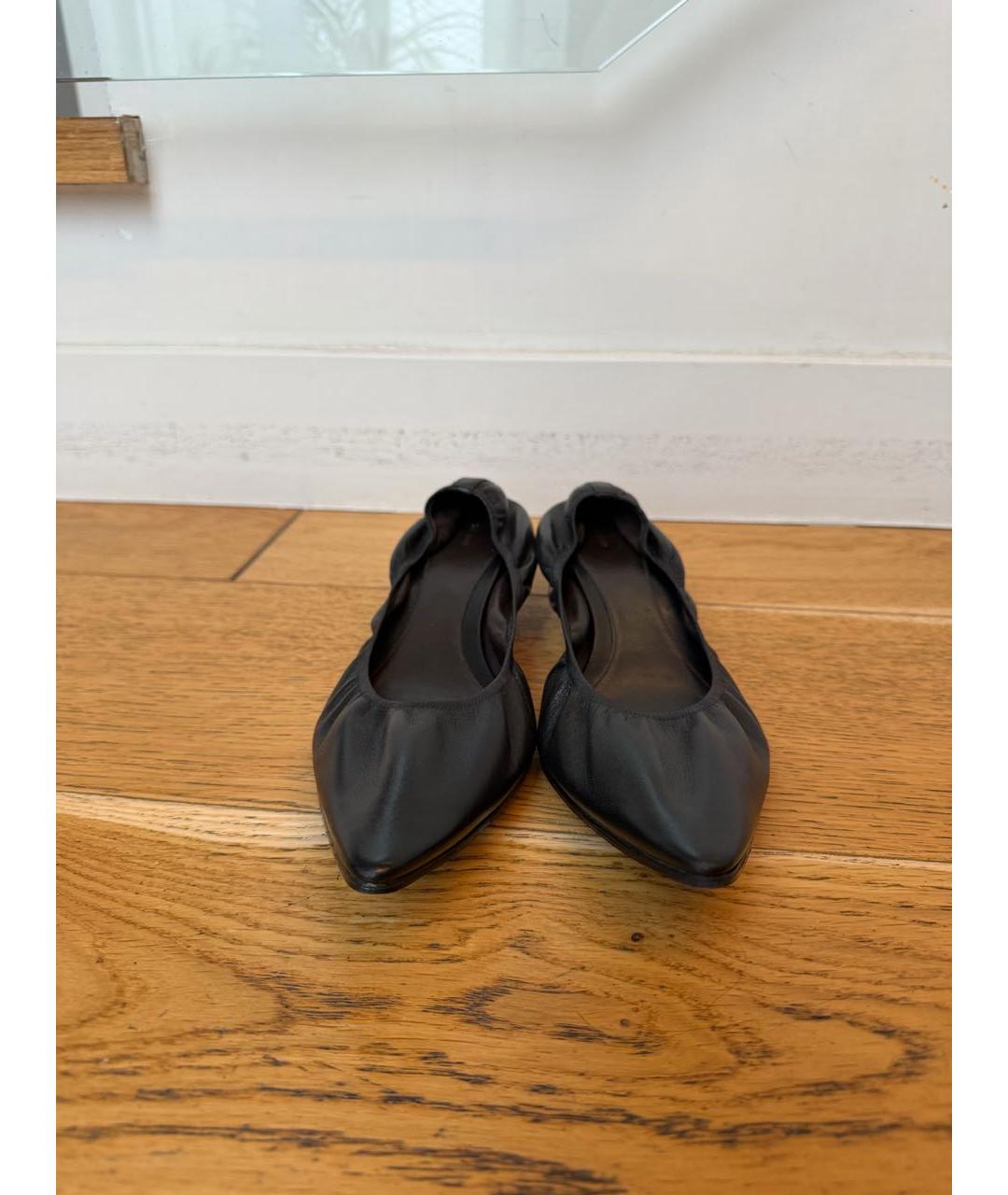 THE ROW Черные кожаные лодочки на низком каблуке, фото 2