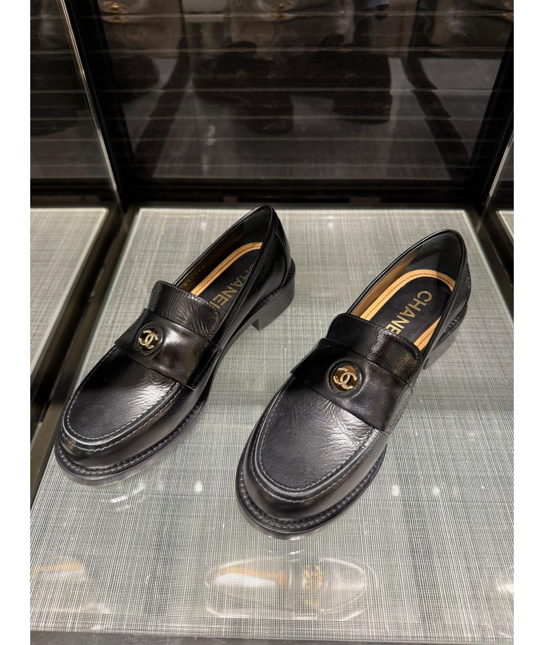 CHANEL Черные кожаные лоферы, фото 7