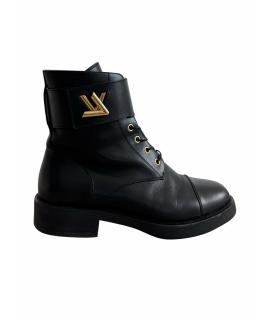 LOUIS VUITTON Ботинки