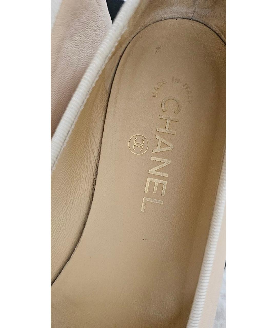 CHANEL Бежевые кожаные балетки, фото 5