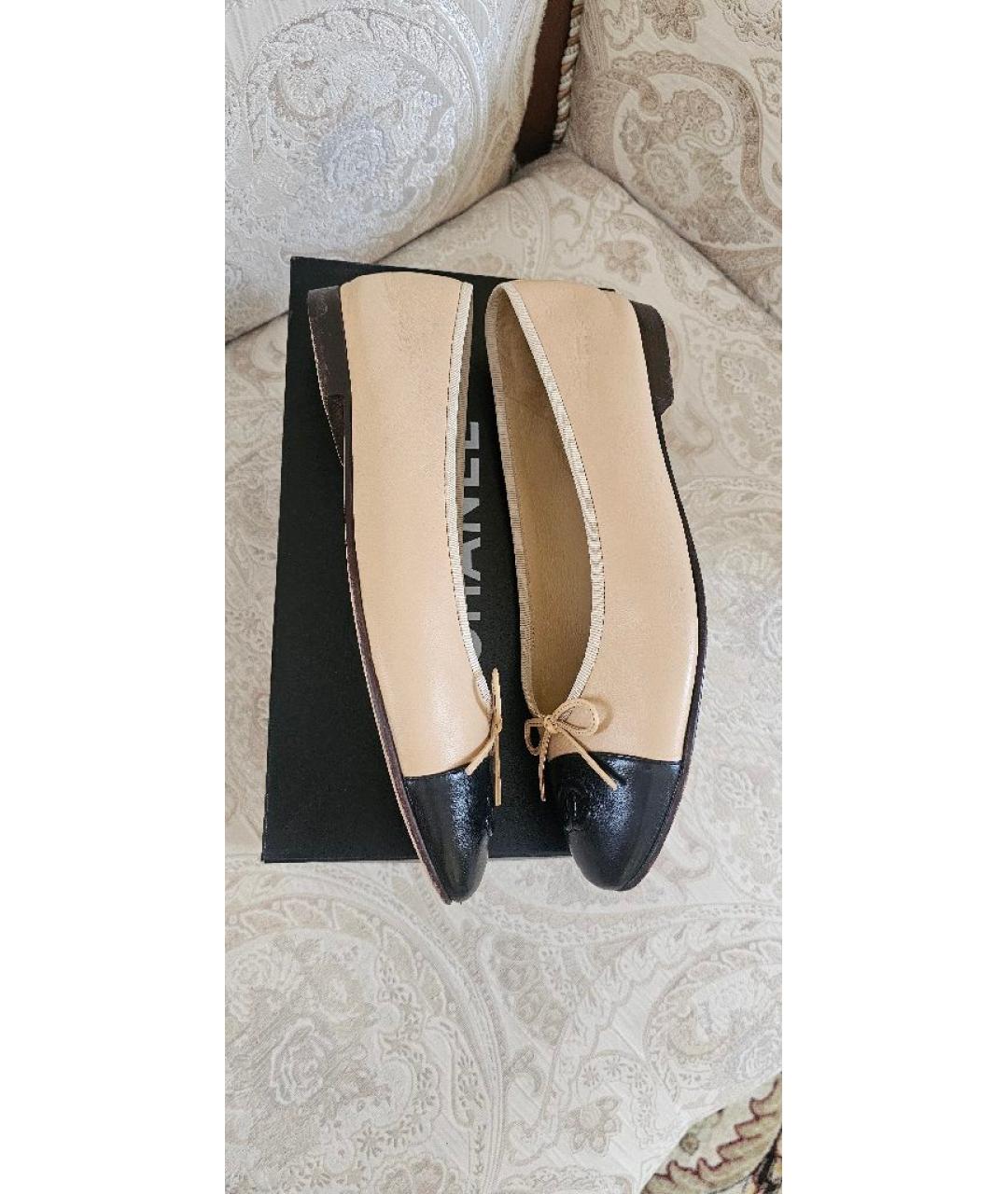 CHANEL Бежевые кожаные балетки, фото 7