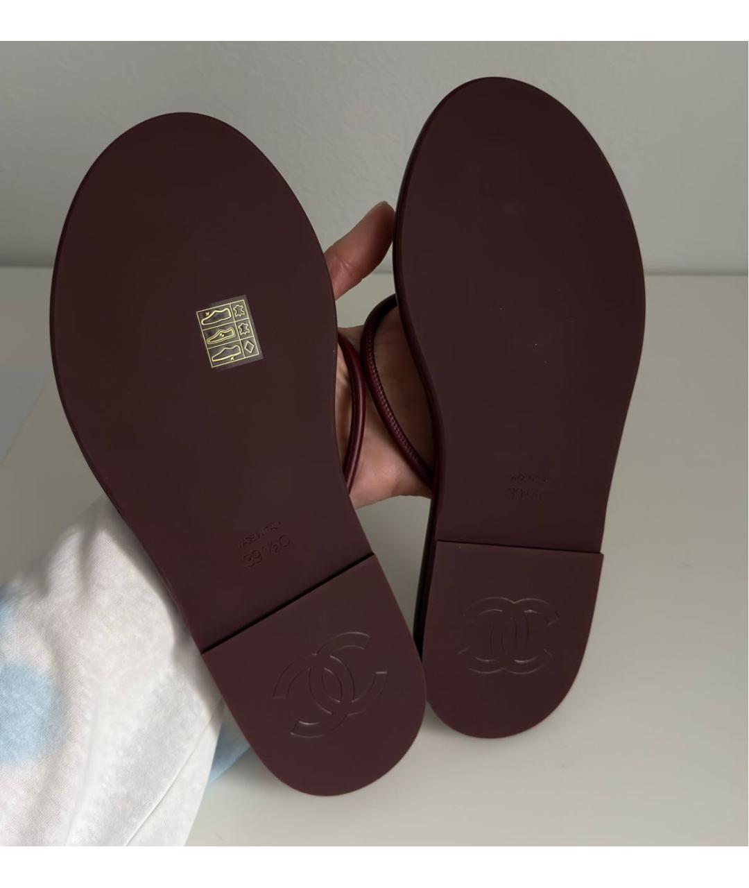 CHANEL Бордовые кожаные шлепанцы, фото 6