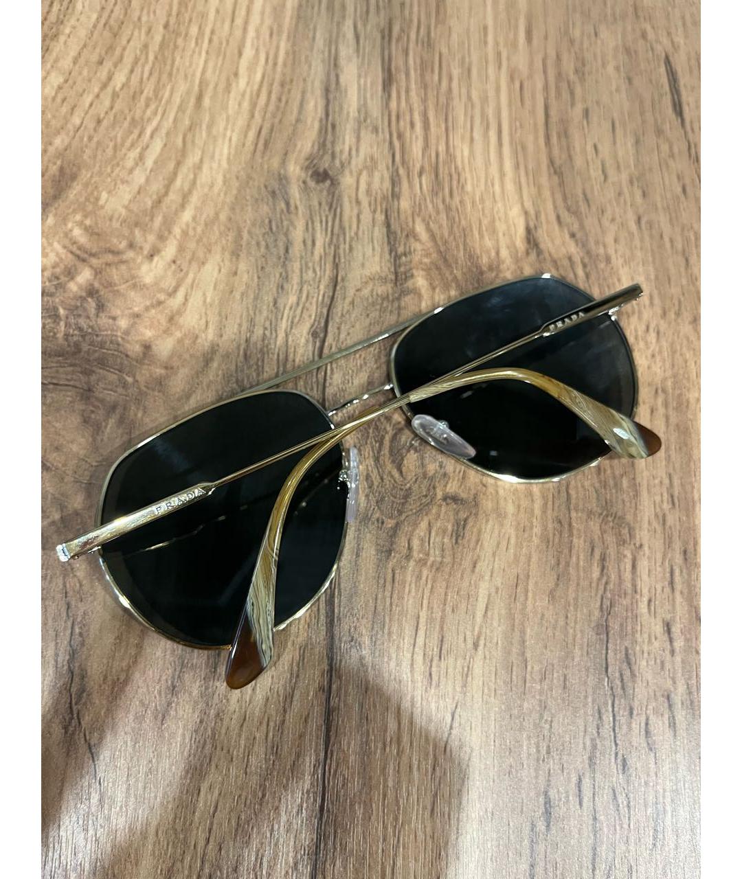 PRADA Золотые металлические солнцезащитные очки, фото 5
