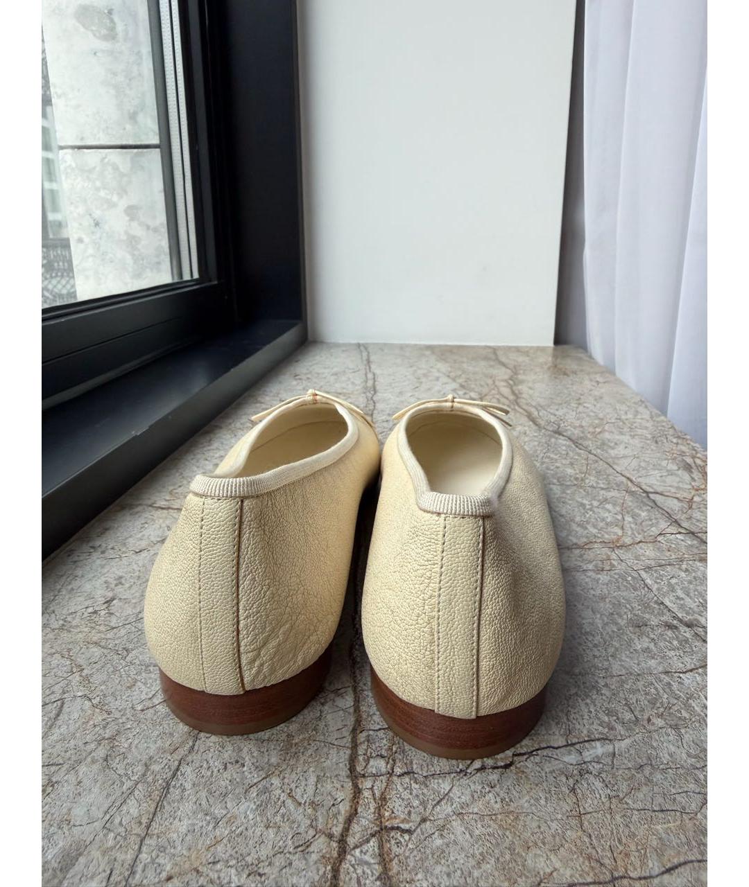 CHANEL Бежевые кожаные балетки, фото 4