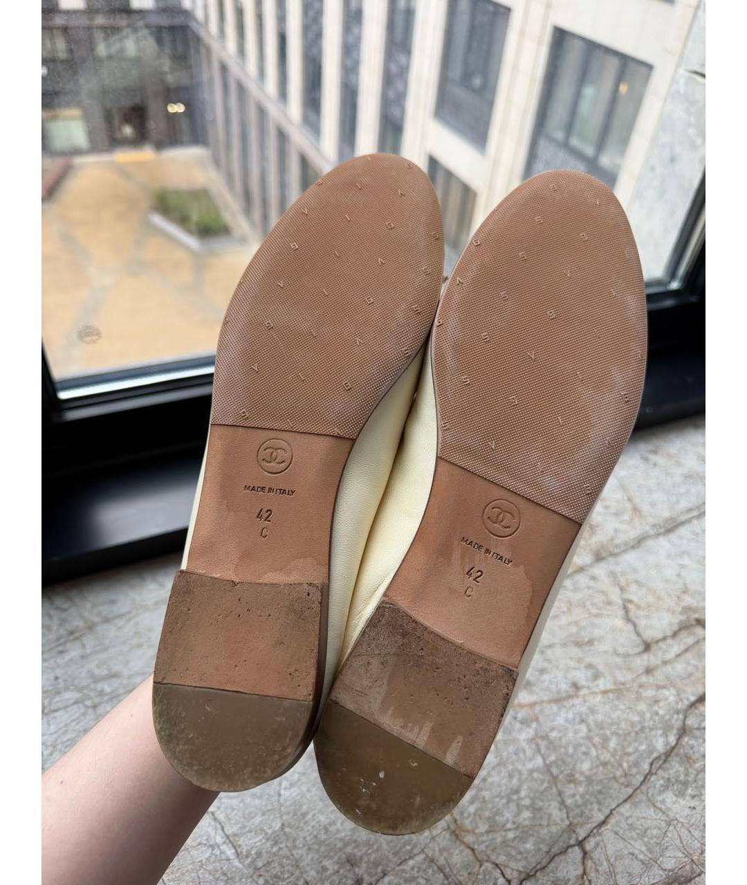 CHANEL Бежевые кожаные балетки, фото 5